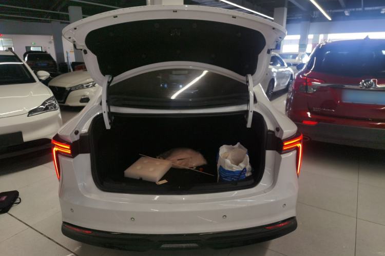 Used JMEV GSE 2022 Revised Version Long-Range Smart Enjoyment Edition Trunk
