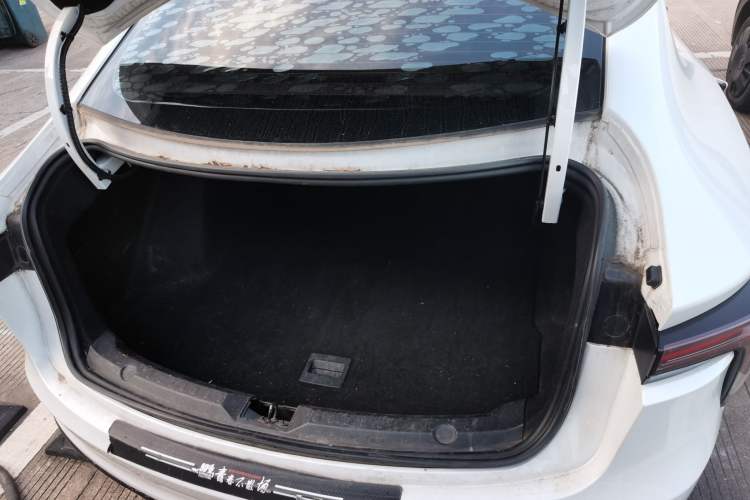 Used JMEV GSE 2022 Revised Version Long-Range Elite Edition Trunk