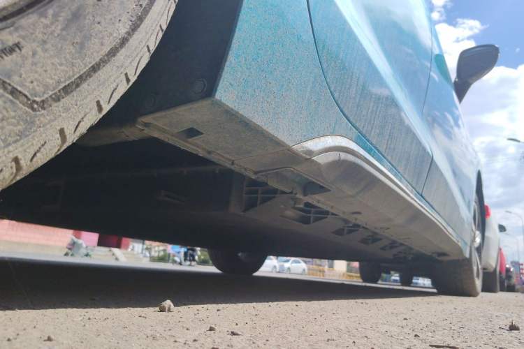 Used JMEV GSE 2023 Dream Edition 40 Standard Model Chassis Rear Right