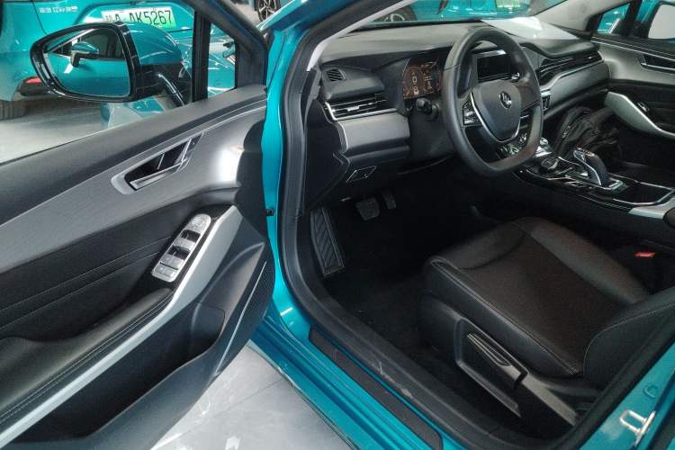 Used JMEV GSE 2023 Standard Range Industry Edition Driver Seat