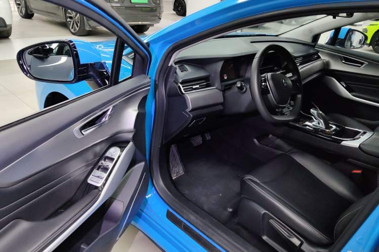 Used JMEV GSE 2023 Standard Range Industry Edition Driver Seat