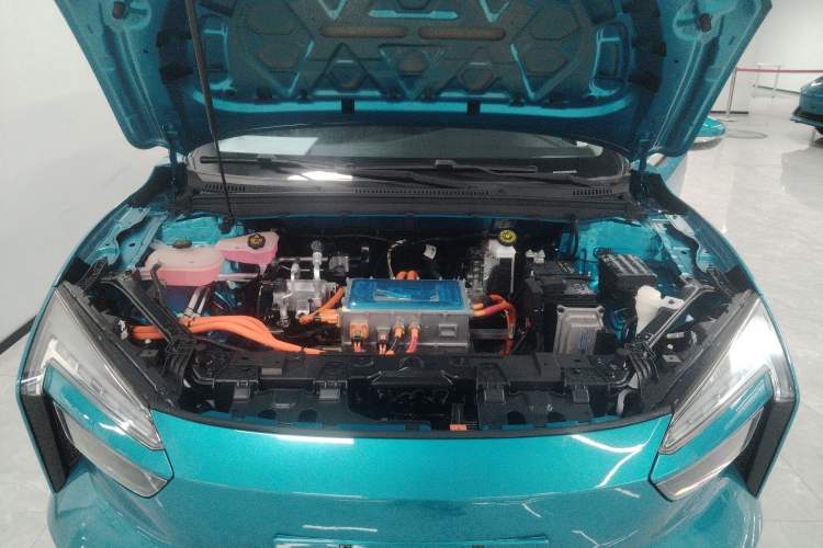 Used JMEV GSE 2023 Standard Range Industry Edition Engine Bay