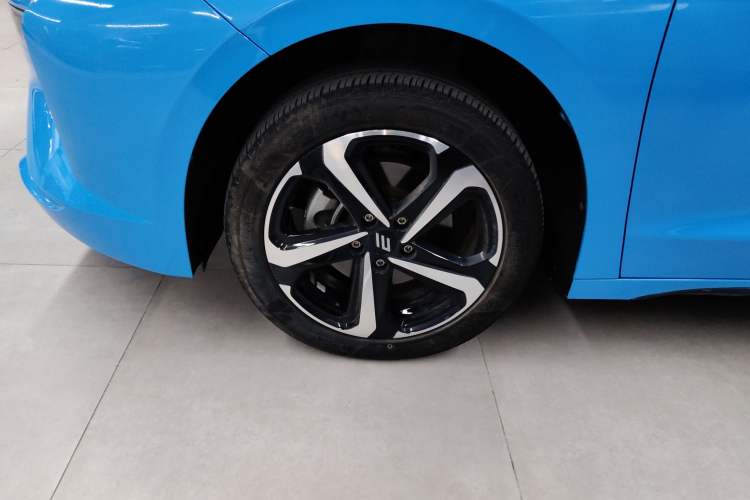 Used JMEV GSE 2023 Standard Range Industry Edition Exterior 4