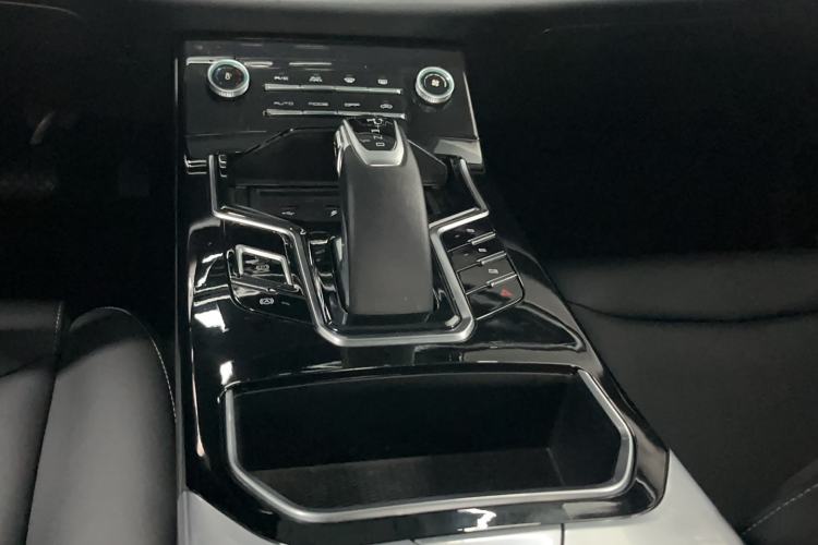 Used JMEV GSE 2023 Standard Range Industry Edition Gear Lever