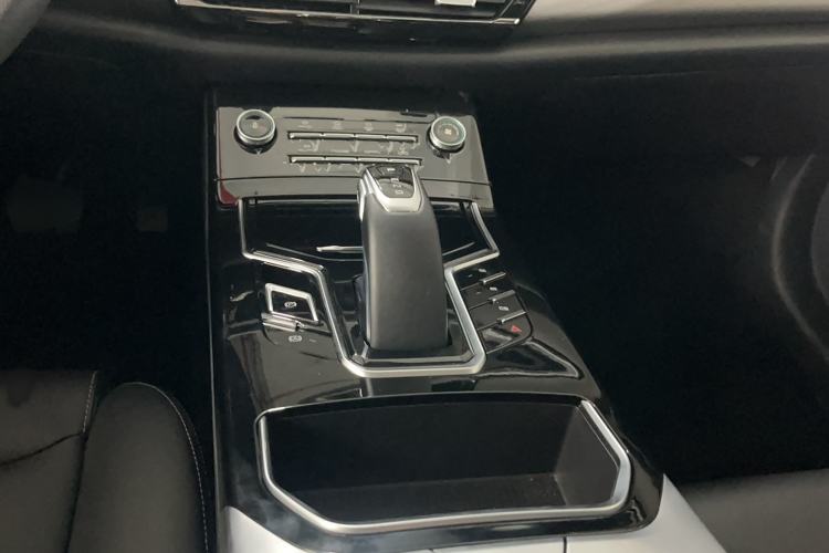 Used JMEV GSE 2023 Standard Range Industry Edition Gear Lever