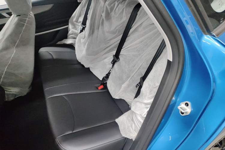 Used JMEV GSE 2023 Standard Range Industry Edition Interior 1