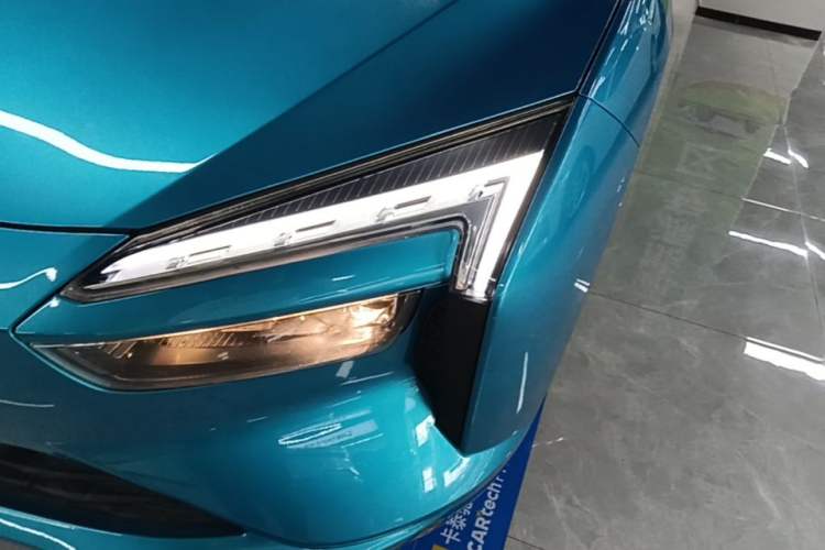 Used JMEV GSE 2023 Standard Range Industry Edition Left Front Headlight