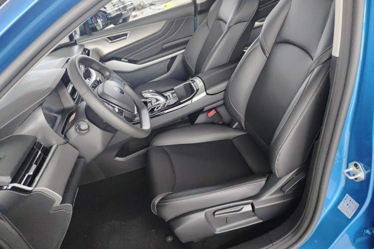 Used JMEV GSE 2023 Standard Range Industry Edition Left Front Seat