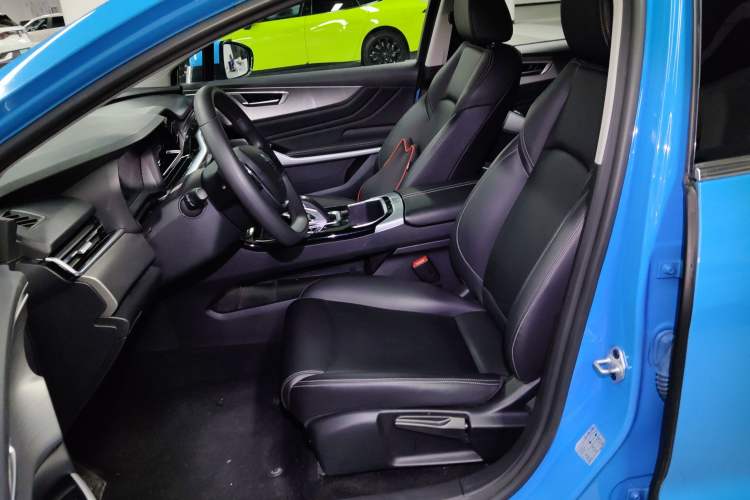 Used JMEV GSE 2023 Standard Range Industry Edition Left Front Seat