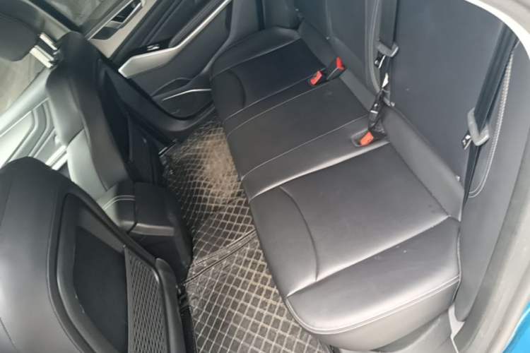 Used JMEV GSE 2023 Standard Range Industry Edition Left Rear Seat