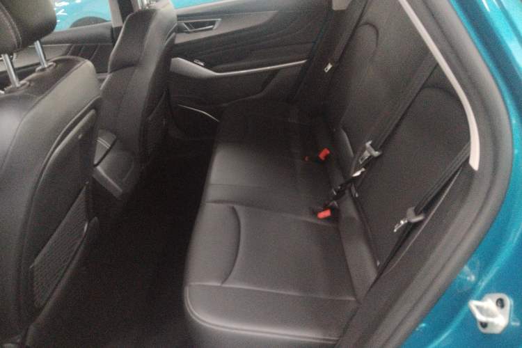 Used JMEV GSE 2023 Dream Edition 40 Standard Model Left Rear Seat