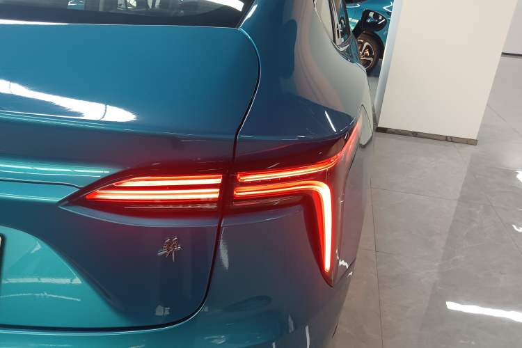 Used JMEV GSE 2023 Standard Range Industry Edition Right Rear Taillight