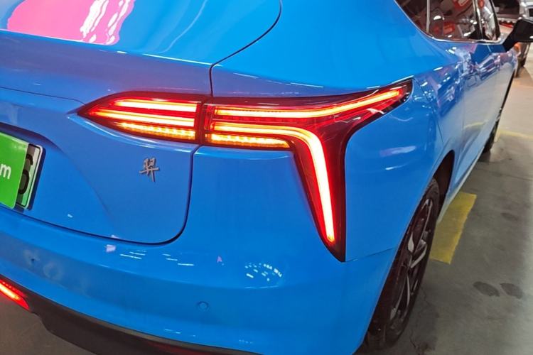 Used JMEV GSE 2023 Standard Range Dynamic Edition Right Rear Taillight