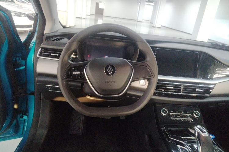 Used JMEV GSE 2023 Standard Range Industry Edition Steering Wheel