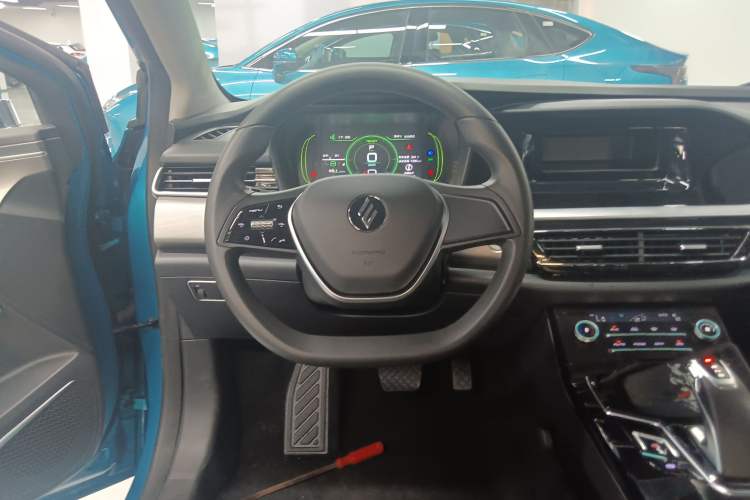 Used JMEV GSE 2023 Standard Range Industry Edition Steering Wheel