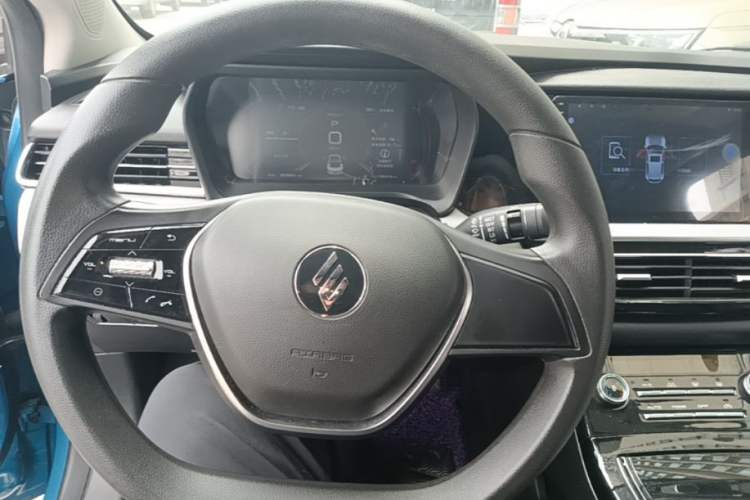 Used JMEV GSE 2023 Standard Range Industry Edition Steering Wheel