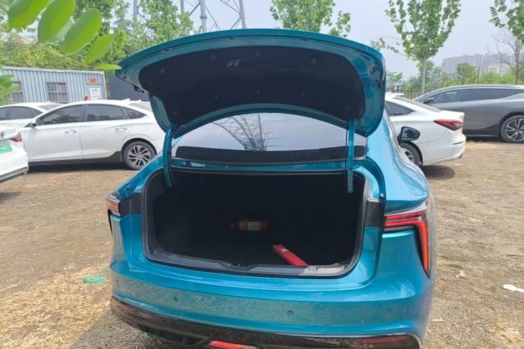 Used JMEV GSE 2023 Standard Range Industry Edition Trunk
