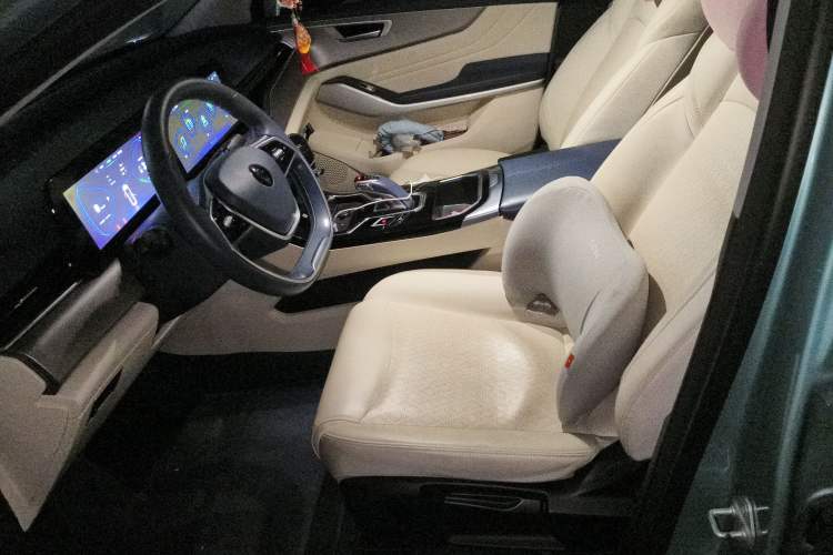 Used JMEV GSE 2023 Dream Edition 52 Comfort Model Left Front Seat