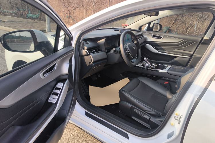 Used JMEV GSE 2023 Online Booking Version 40 Industry Edition Driver Seat