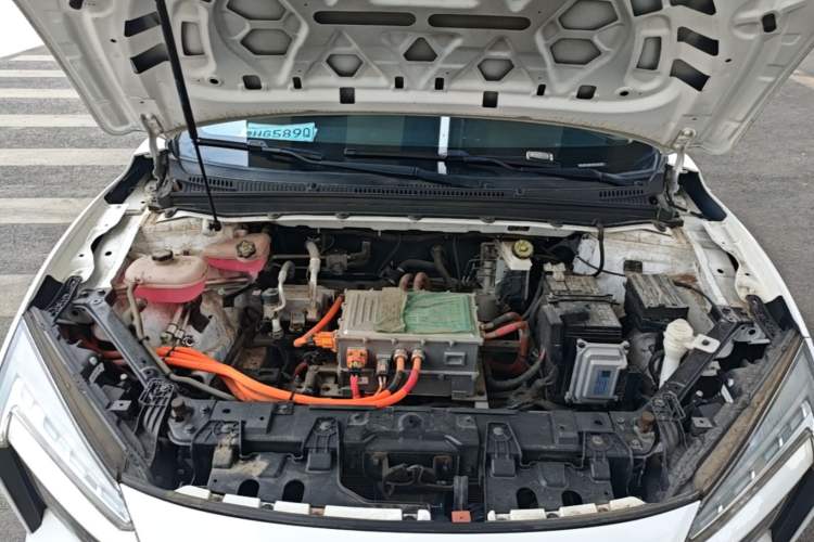 Used JMEV GSE 2023 Standard Range Industry Edition Engine Bay