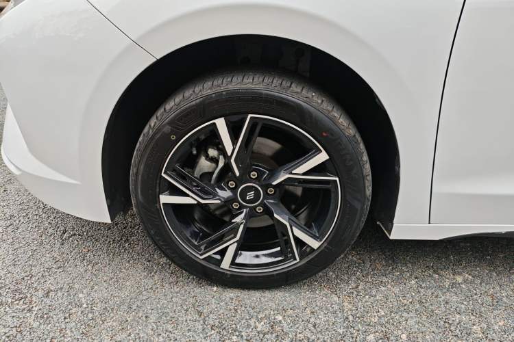 Used JMEV GSE 2023 Online Booking Version 40 Industry Edition Exterior 8