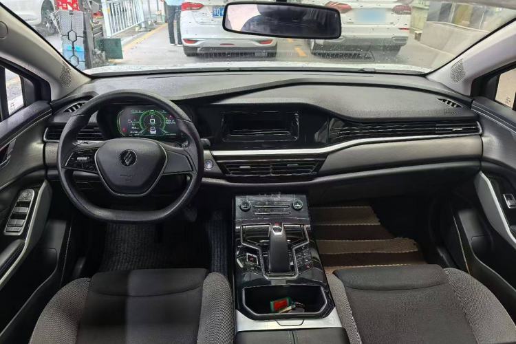 Used JMEV GSE 2023 Online Booking Version 52 Industry Edition Interior 1