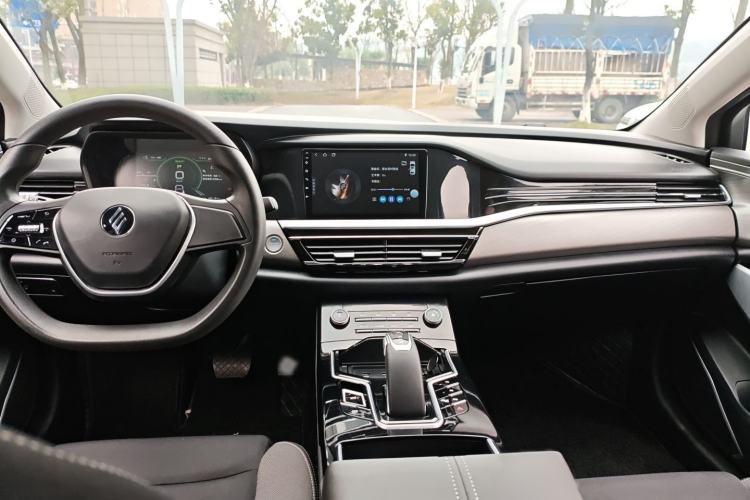 Used JMEV GSE 2023 Online Booking Version 40 Industry Edition Interior 2