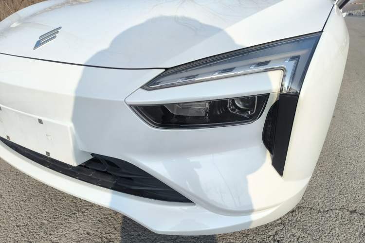 Used JMEV GSE 2023 Online Booking Version 40 Industry Edition Left Front Headlight