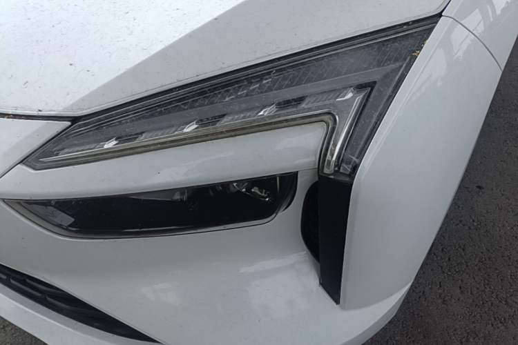 Used JMEV GSE 2023 Standard Range Industry Edition Left Front Headlight