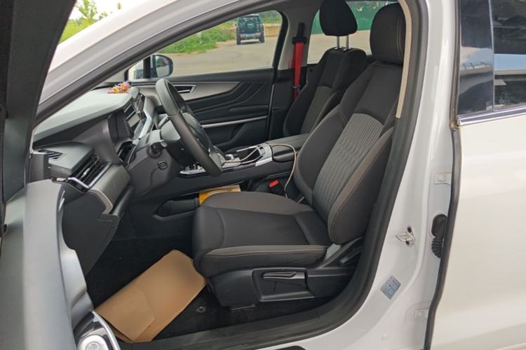 Used JMEV GSE 2023 Standard Range Industry Edition Left Front Seat