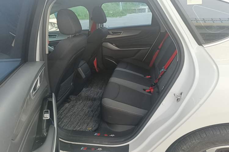 Used JMEV GSE 2023 Standard Range Industry Edition Left Rear Seat