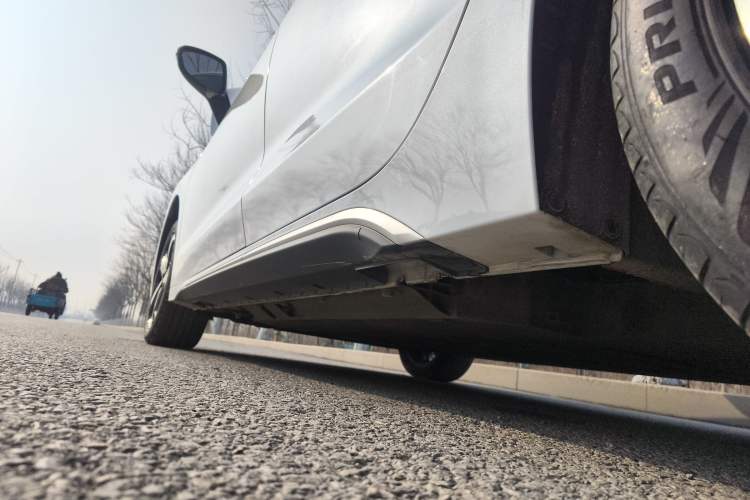 Used JMEV GSE 2023 Online Booking Version 40 Industry Edition Left Side Sill
