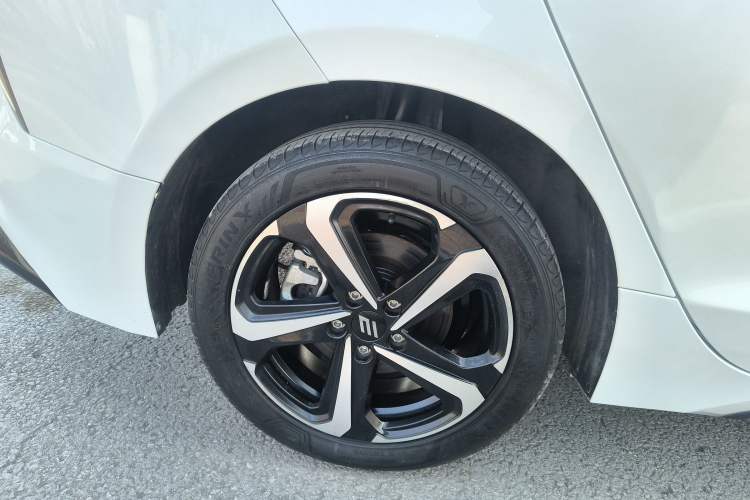 Used JMEV GSE 2023 Online Booking Version 40 Industry Edition Right Rear Wheel Hub