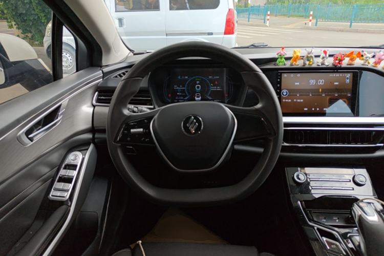 Used JMEV GSE 2023 Standard Range Industry Edition Steering Wheel