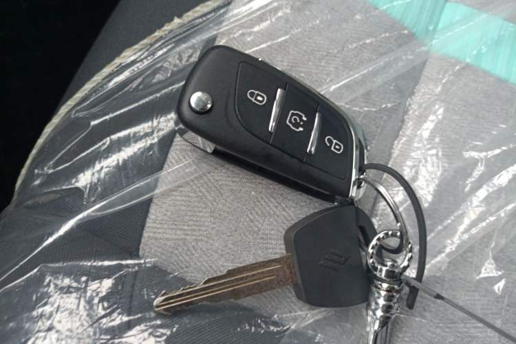 Used JMEV Xiao Qilin 2024 201km Comfort Version Vehicle Key