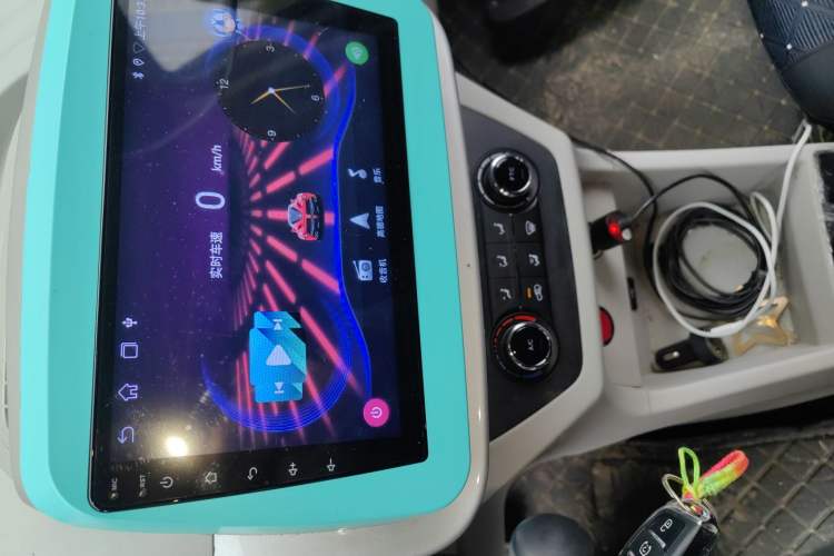 Used JMEV Xiao Qilin 2023 Joyful Edition 201km Comfort Model Audio And AC Panel