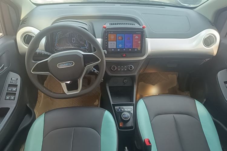 Used JMEV Xiao Qilin 2022 Heart-Pounding Edition Center Console