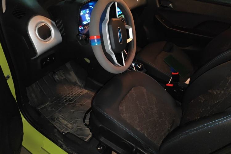 Used JMEV Xiao Qilin 2022 Heart-Pounding Edition Driver Seat