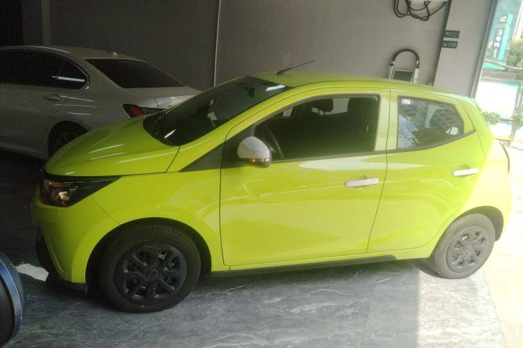 Used JMEV Xiao Qilin 2022 Heart-Pounding Edition Exterior 3