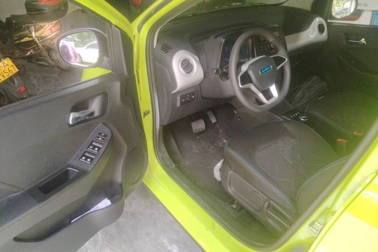 Used JMEV Xiao Qilin 2022 Heart-Pounding Edition Interior 3