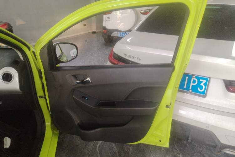 Used JMEV Xiao Qilin 2022 Heart-Pounding Edition Interior 5