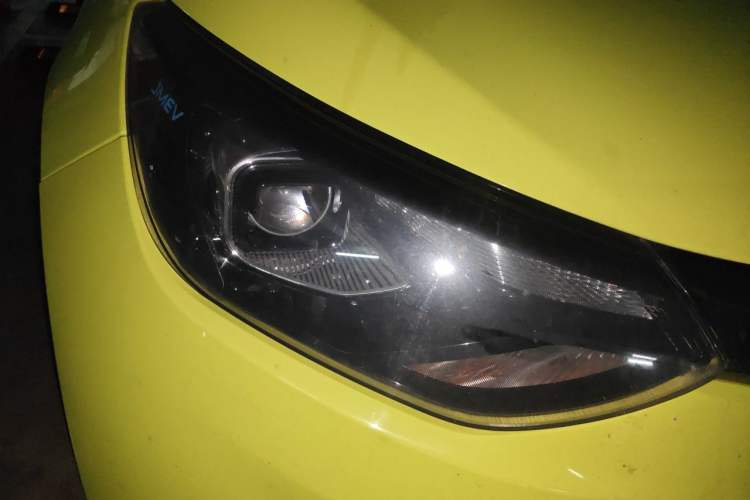 Used JMEV Xiao Qilin 2022 Heart-Pounding Edition Right Front Headlight
