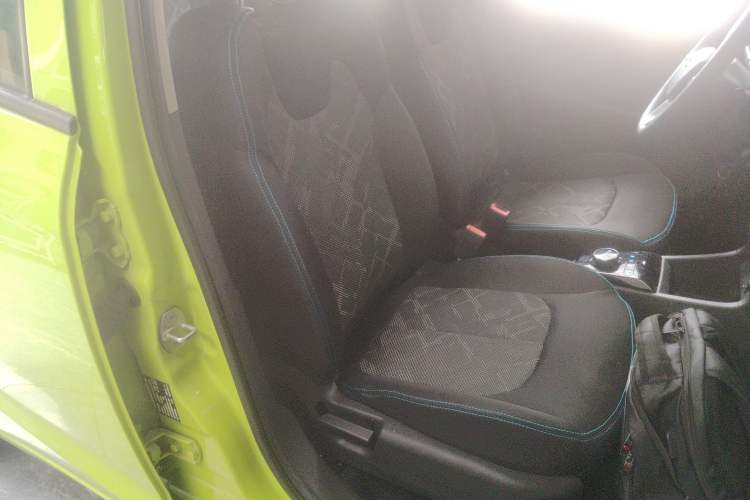 Used JMEV Xiao Qilin 2022 Heart-Pounding Edition Right Front Seat