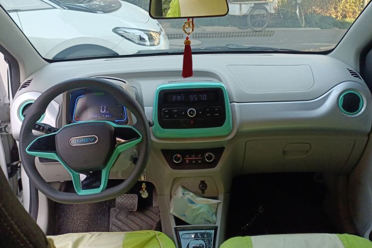 Used JMEV Xiao Qilin 2022 Heart-Pounding Edition Center Console