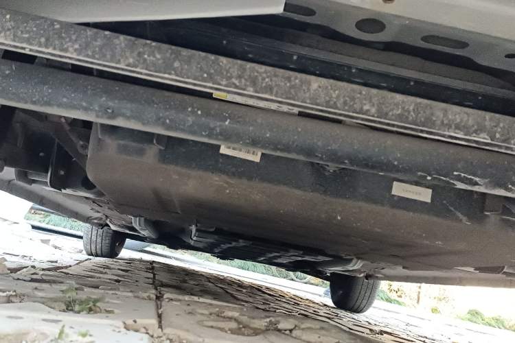 Used JMEV Xiao Qilin 2022 Heart-Pounding Edition Chassis Rear