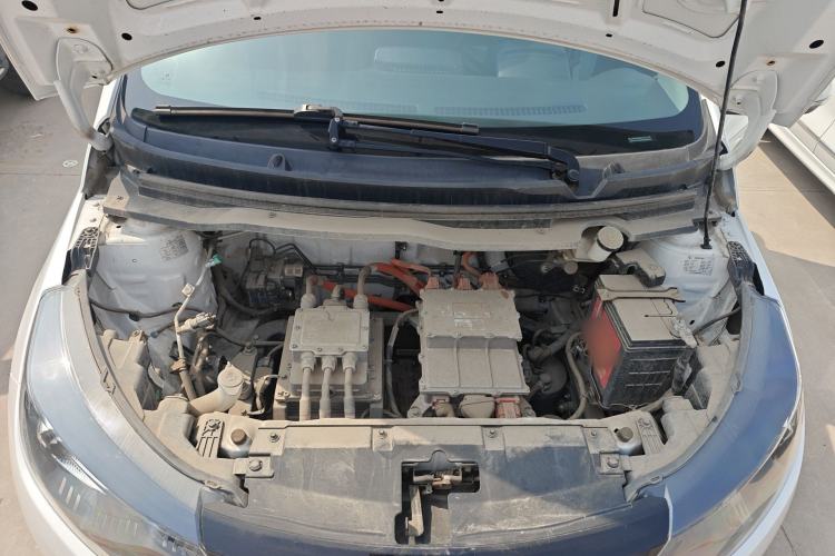 Used JMEV Xiao Qilin 2022 Heart-Pounding Edition Engine Bay