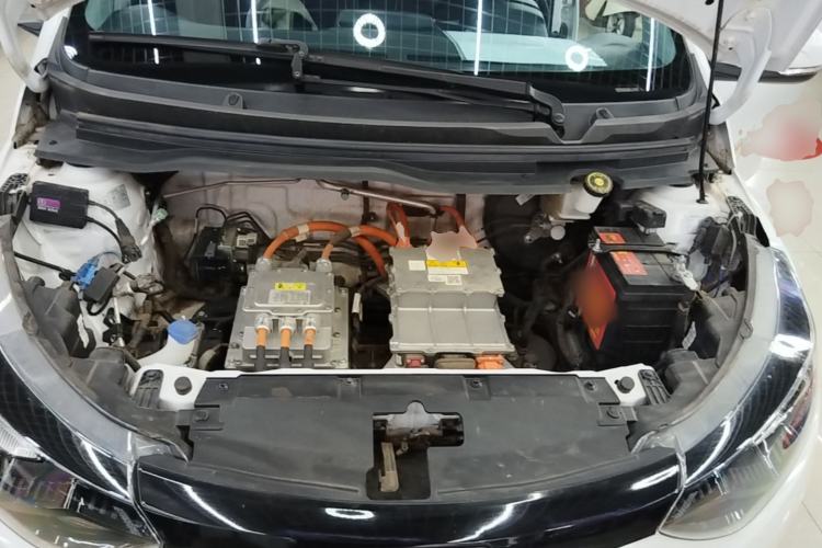 Used JMEV Xiao Qilin 2022 Heart-Pounding Edition Engine Bay