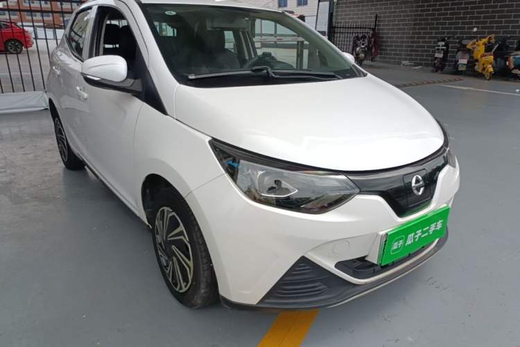 Used JMEV Xiao Qilin 2022 Heart-Pounding Edition Front Right 45 Deg