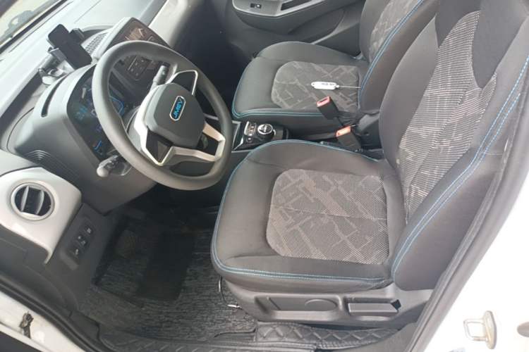 Used JMEV Xiao Qilin 2022 Heart-Pounding Edition Left Front Seat