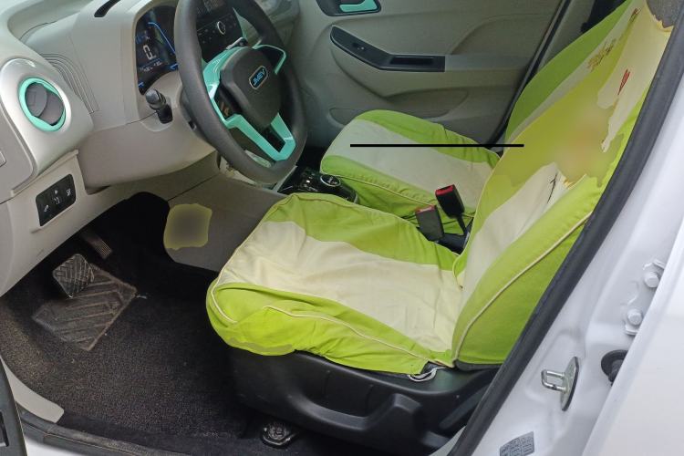 Used JMEV Xiao Qilin 2022 Heart-Pounding Edition Left Front Seat